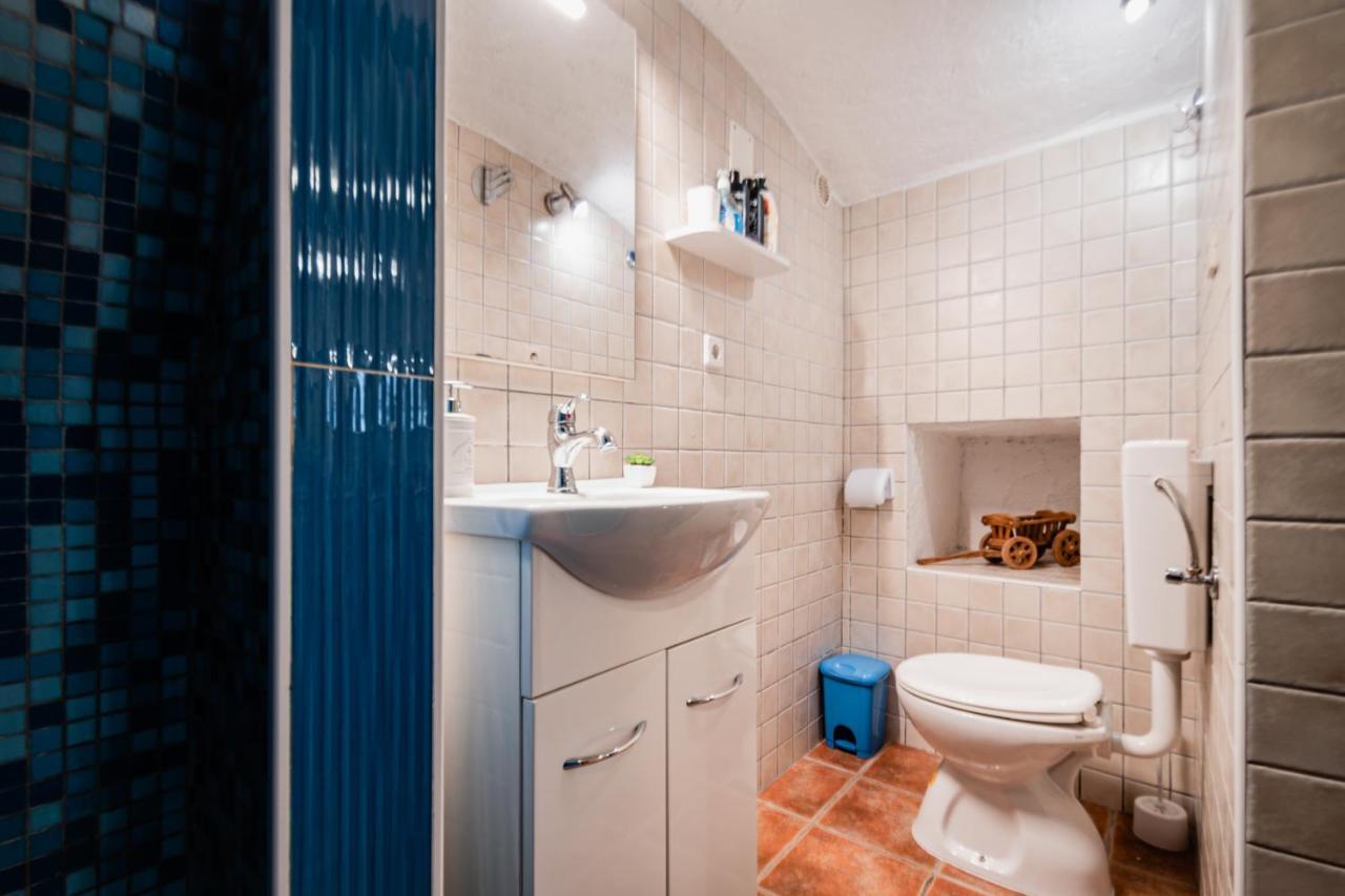 Lito Apartments シベニク エクステリア 写真